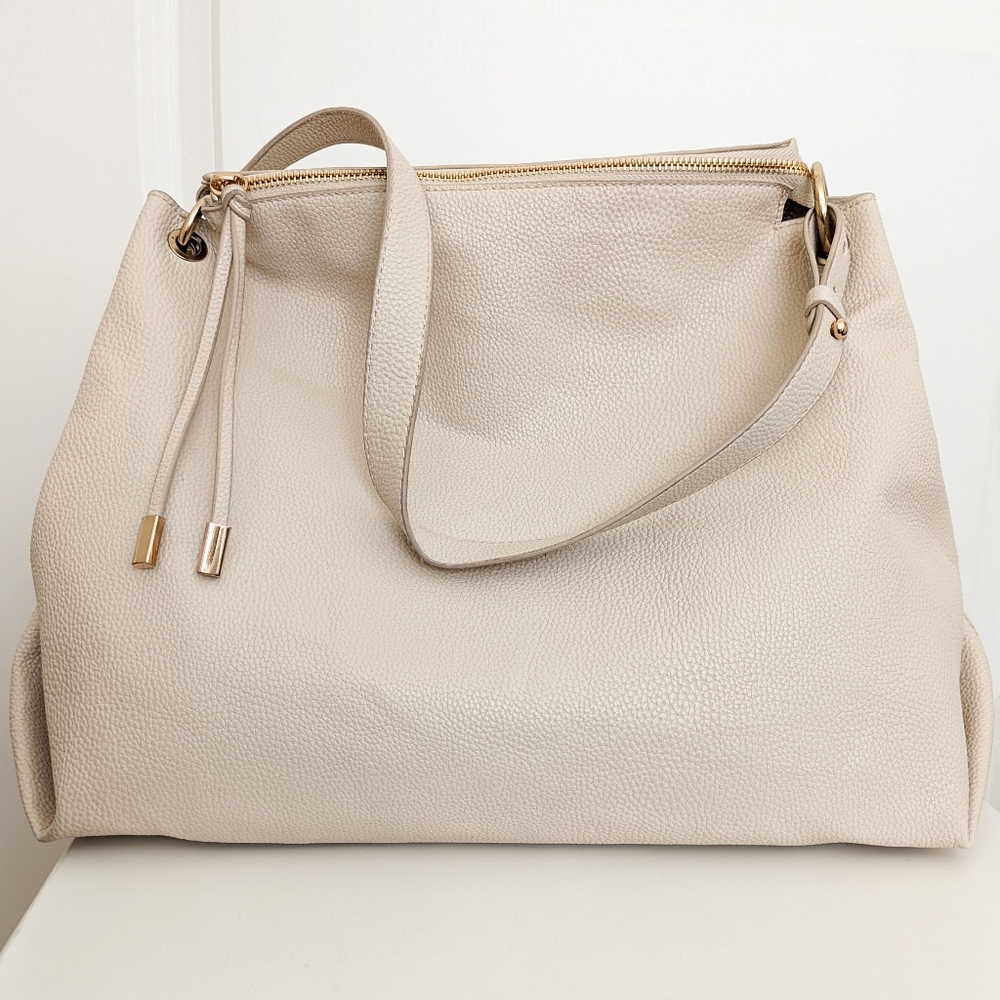 H&M Cream purse
